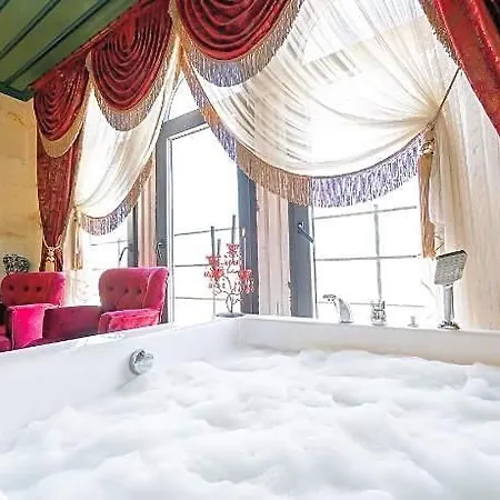 Hotel Abra Stone House 3*