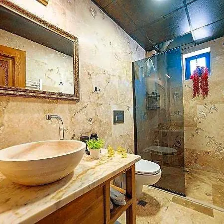 Abra Stone House Hotel