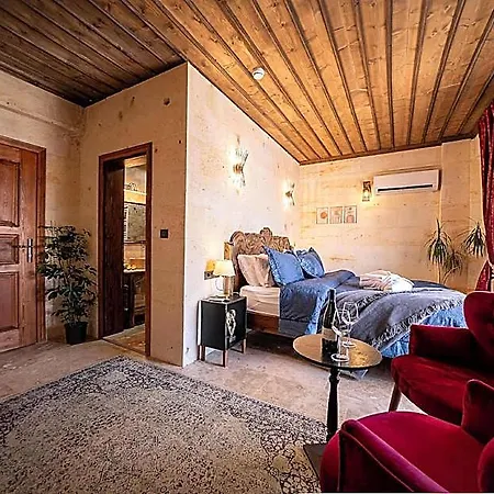 Abra Stone House Hotel 3*