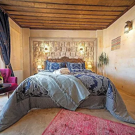 Abra Stone House Hotel 3*